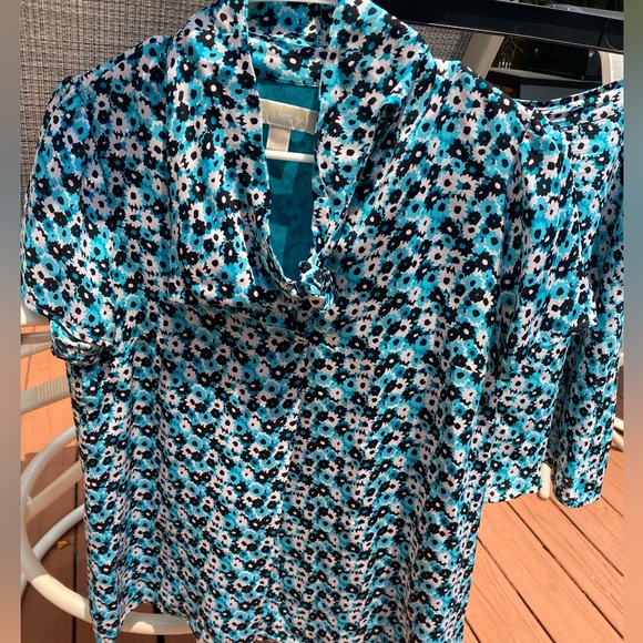 Michael Kors Skirt and Top including White Leather Belt - Picture 6 of 17